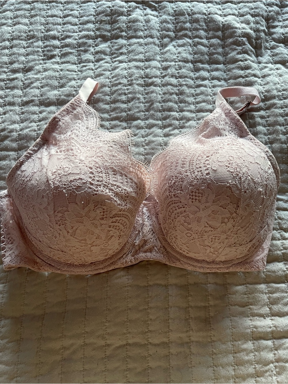 Victoria's Secret Pink Lace Underwire Bra - mauve